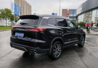 Подержанный автомобиль Chery Tiggo 8 Pro Max 2023 года (4 фото)