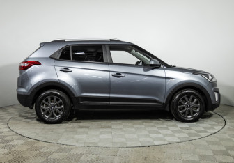 Подержанный автомобиль Hyundai Creta 2020 года (4 фото)