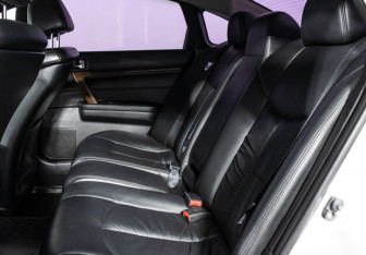 Подержанный автомобиль Nissan Teana 2007 года (10 фото)