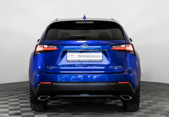 Подержанный автомобиль Lexus NX 2015 года (8 фото)