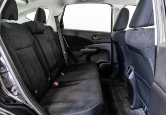 Подержанный автомобиль Honda CR-V 2012 года (14 фото)