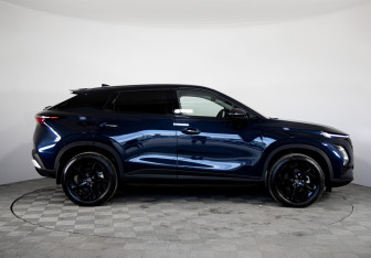 Подержанный автомобиль Omoda C5 2024 года (4 фото)