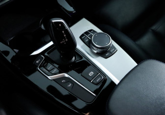 Подержанный автомобиль BMW X4 2020 года (18 фото)