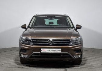 Подержанный автомобиль Volkswagen Tiguan 2016 года (2 фото)