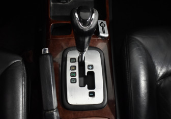 Подержанный автомобиль Hyundai Sonata 2007 года (18 фото)