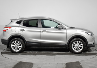 Подержанный автомобиль Nissan Qashqai 2014 года (4 фото)