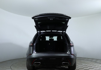 Подержанный автомобиль Land Rover Range Rover Velar 2019 года (7 фото)
