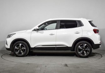 Подержанный автомобиль Chery Tiggo 4 Pro 2024 года (8 фото)