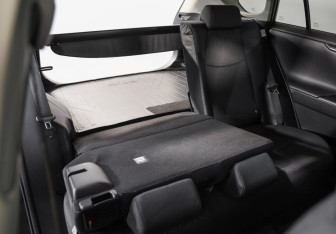 Подержанный автомобиль Toyota RAV4 2021 года (24 фото)