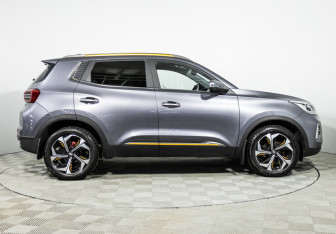 Подержанный автомобиль Chery Tiggo 4 Pro 2023 года (4 фото)