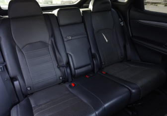 Подержанный автомобиль Lexus RX 2017 года (23 фото)