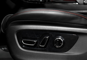 Подержанный автомобиль GAC M8 2024 года (11 фото)