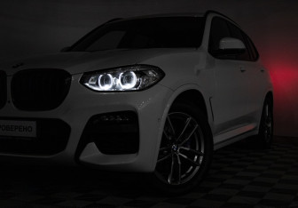 Подержанный автомобиль BMW X3 2019 года (34 фото)