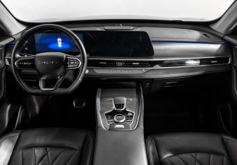 Подержанный автомобиль Chery Tiggo 8 Pro Max 2023 года (19 фото)