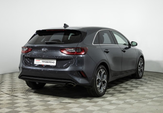Подержанный автомобиль Kia Ceed Hatchback 2018 года (5 фото)