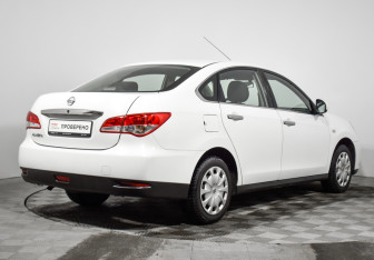 Подержанный автомобиль Nissan Almera Sedan 2013 года (5 фото)