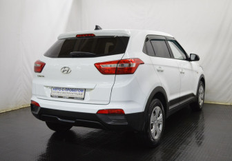 Подержанный автомобиль Hyundai Creta 2017 года (5 фото)