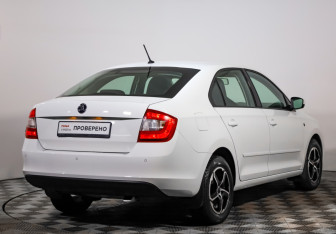 Подержанный автомобиль Skoda Rapid Liftback 2015 года (6 фото)