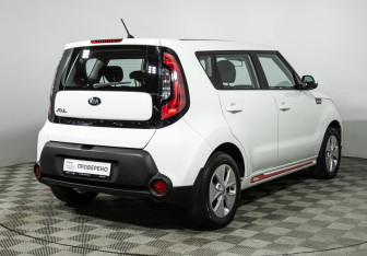 Подержанный автомобиль Kia Soul 2016 года (5 фото)