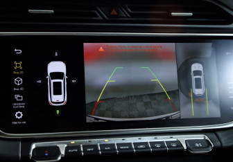 Подержанный автомобиль Geely Atlas Pro 2024 года (18 фото)