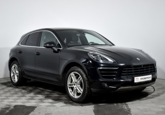 Подержанный автомобиль Porsche Macan 2017 года (3 фото)