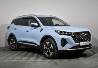 Подержанный автомобиль Chery Tiggo 7 Pro Max 2023 года (3 фото)