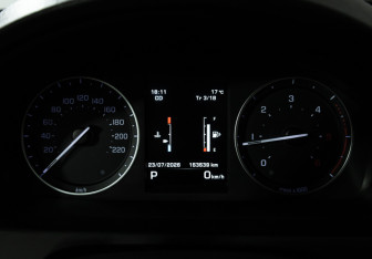 Подержанный автомобиль Land Rover Freelander 2014 года (12 фото)