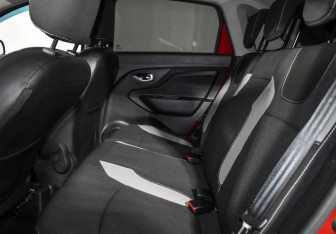 Подержанный автомобиль LADA (ВАЗ) XRAY 2017 года (13 фото)