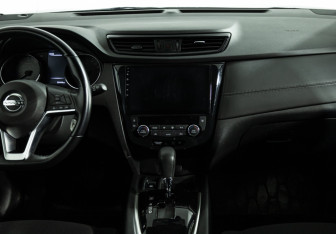 Подержанный автомобиль Nissan Qashqai 2021 года (14 фото)