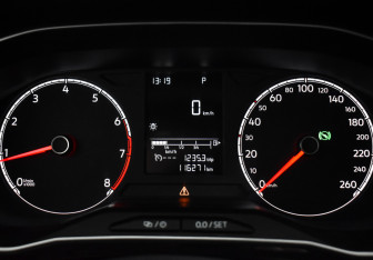 Подержанный автомобиль Jetta VS5 2022 года (19 фото)