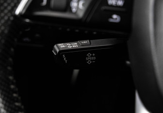 Подержанный автомобиль Audi Q7 2016 года (16 фото)