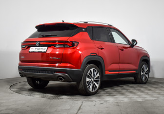 Подержанный автомобиль Changan CS35PLUS 2023 года (5 фото)