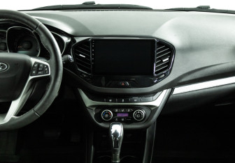 Подержанный автомобиль LADA (ВАЗ) Vesta Wagon 2019 года (14 фото)