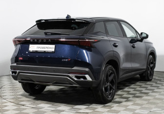 Подержанный автомобиль Omoda C5 2023 года (5 фото)