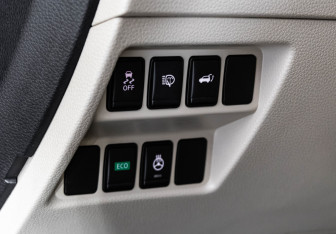 Подержанный автомобиль Nissan X-Trail 2021 года (17 фото)