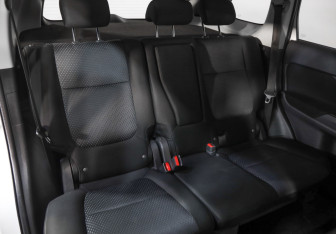 Подержанный автомобиль Mitsubishi Outlander 2016 года (20 фото)