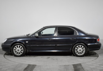 Подержанный автомобиль Hyundai Sonata 2007 года (8 фото)