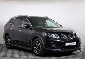 Подержанный автомобиль Nissan X-Trail 2016 года (4 фото)