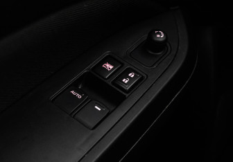 Подержанный автомобиль Suzuki Vitara 2019 года (17 фото)