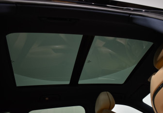 Подержанный автомобиль Voyah Free 2023 года (14 фото)