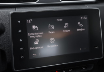 Подержанный автомобиль Renault Duster 2021 года (17 фото)