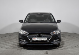 Подержанный автомобиль Hyundai Solaris Sedan 2018 года (2 фото)