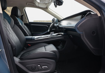 Подержанный автомобиль Voyah Free 2022 года (29 фото)