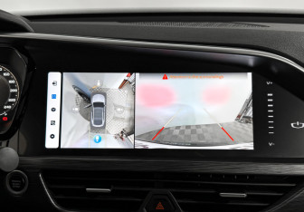 Подержанный автомобиль Geely Tugella 2023 года (19 фото)