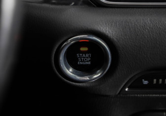 Подержанный автомобиль Mazda CX-5 2019 года (16 фото)