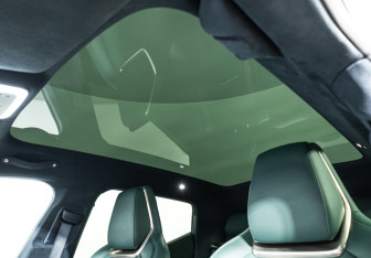 Подержанный автомобиль Zeekr X 2024 года (26 фото)