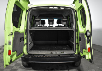 Подержанный автомобиль Renault Kangoo 2008 года (18 фото)