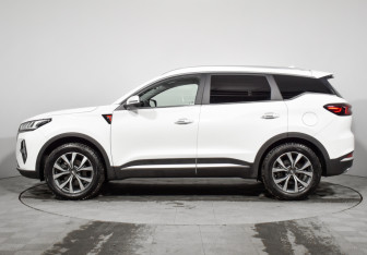 Подержанный автомобиль Chery Tiggo 7 Pro Max 2023 года (8 фото)