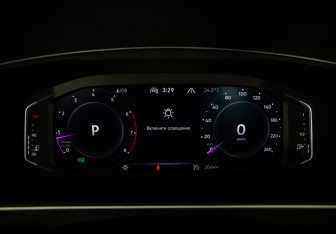 Подержанный автомобиль Volkswagen Tiguan 2021 года (14 фото)