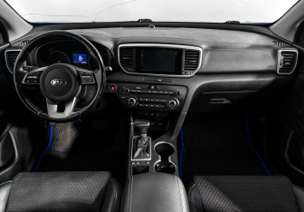 Подержанный автомобиль Kia Sportage 2019 года (14 фото)